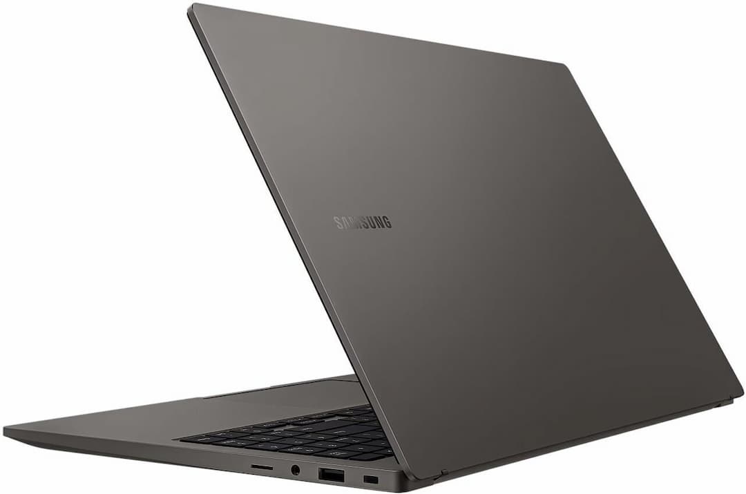 Ноутбук Samsung Galaxy Book3 15 15.6″/16/SSD 512/графитовый— фото №2